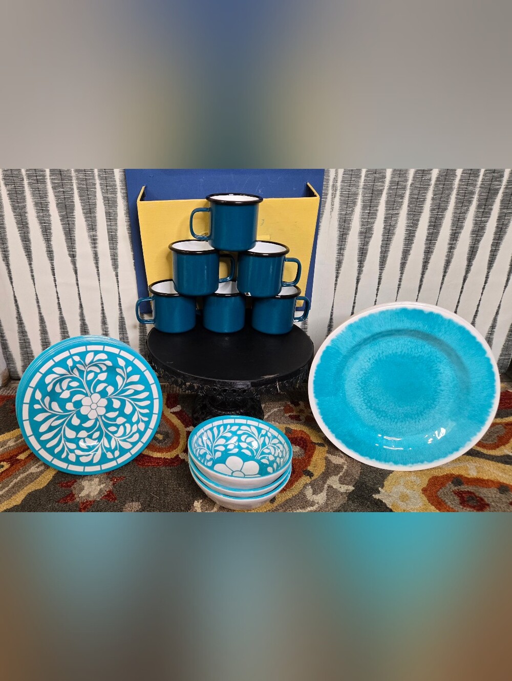 Teal Blue Camping Dinnerware Set – 17 Pieces Plates Bowls & Enamel Coffee Mugs
